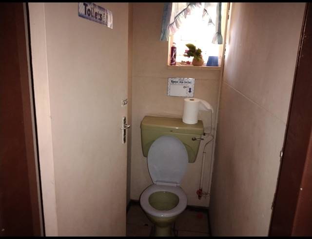 215M² BUSINESS FOR SALE IN VANDERBIJLPARK CE